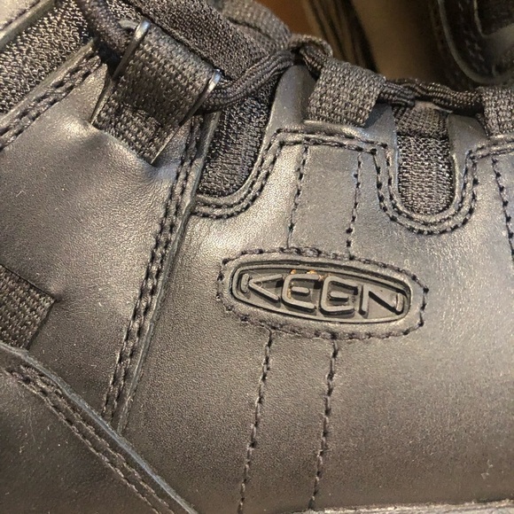 NEW in Box Keen Utility Detroit XT Mid waterproof boot black on black 11.5D - Picture 4 of 11